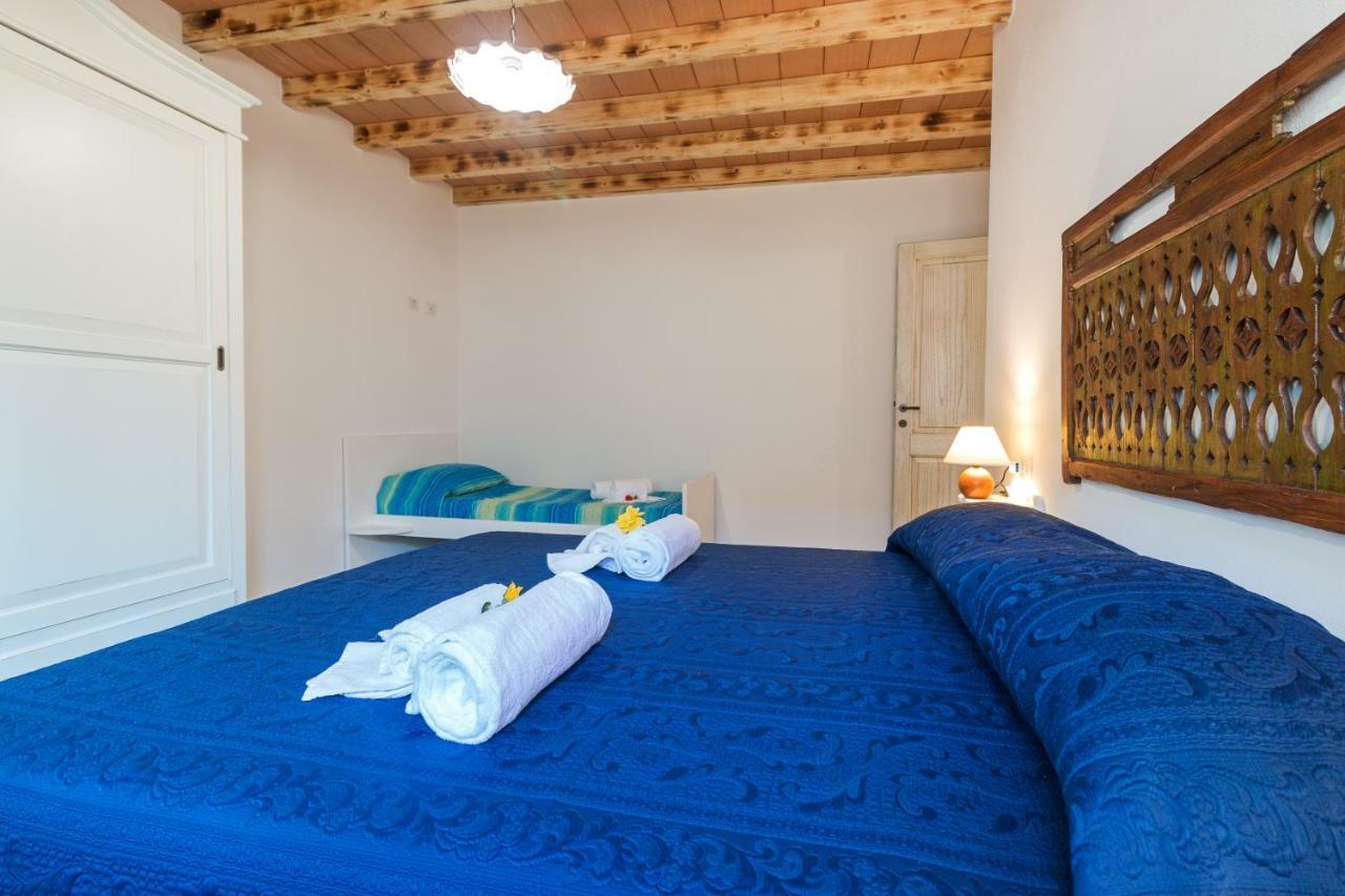 Sardinia Suite Apartment ドルガーリ エクステリア 写真