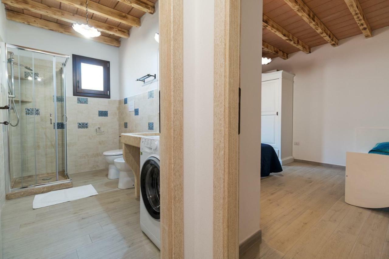 Sardinia Suite Apartment ドルガーリ エクステリア 写真