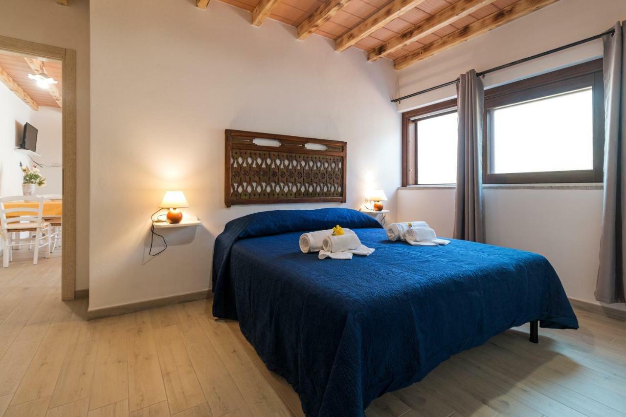 Sardinia Suite Apartment ドルガーリ エクステリア 写真